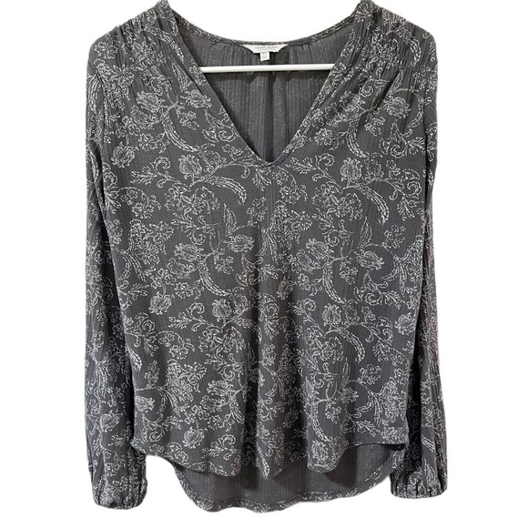 Lucky Brand XS Gray Printed Floers Elastic Sleeve V-Neck Women - Picture 1 of 16